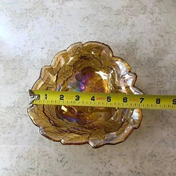 Vintage Carnival Glass Loganberry & Leave in Amber - Picture 4 of 9